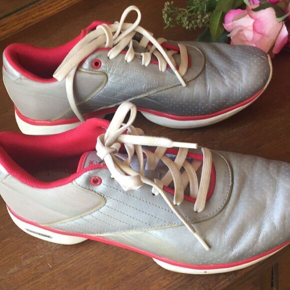 Reebok EasyTone Shoes - Picture 9 of 11